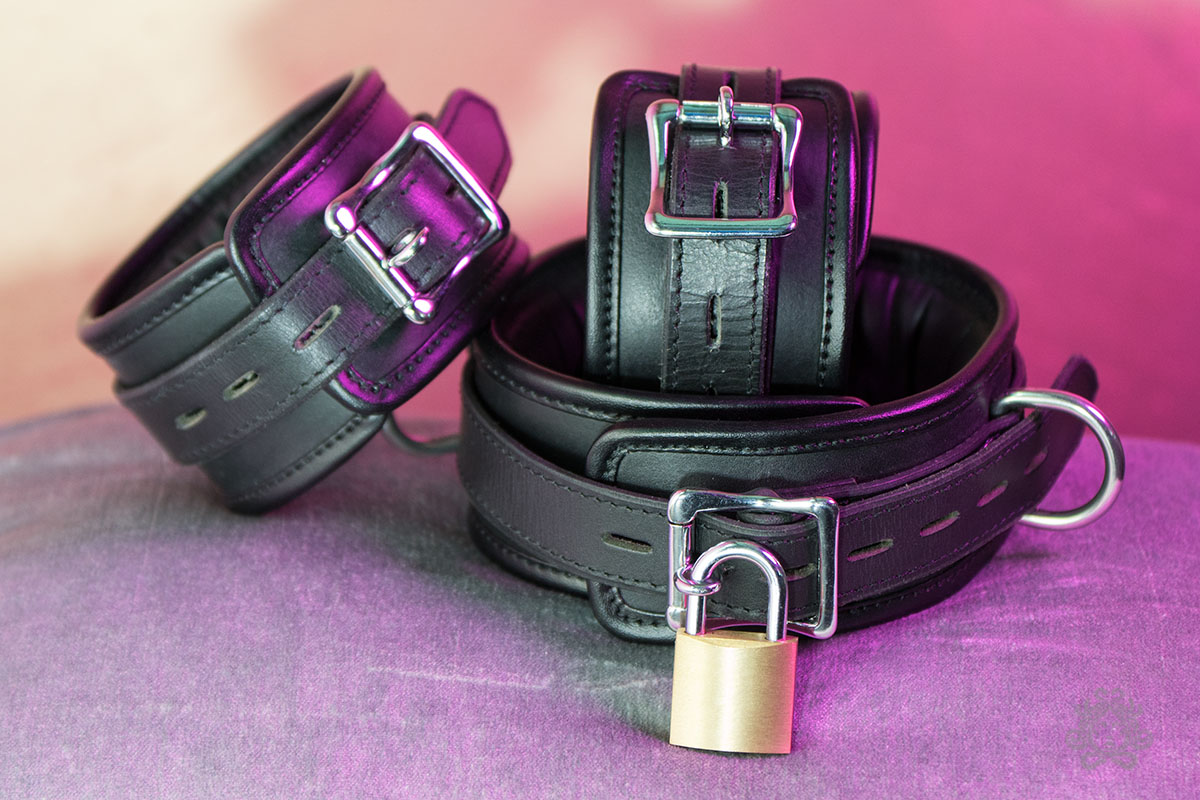 Studio / Persönlicher Sklave Foto von Studio / Persönlicher Sklave